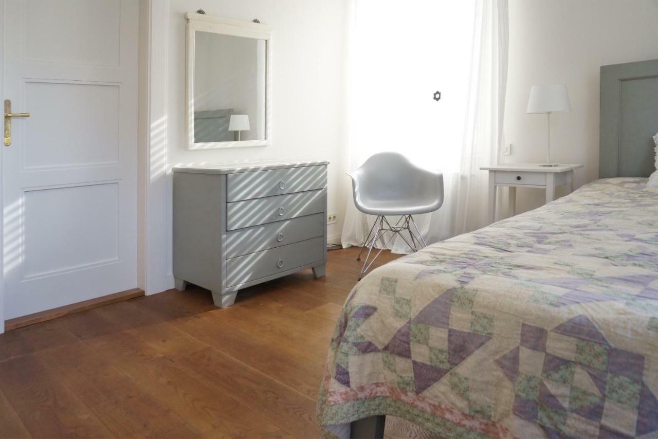 Embassy Row Bnb Zagreb Ngoại thất bức ảnh
